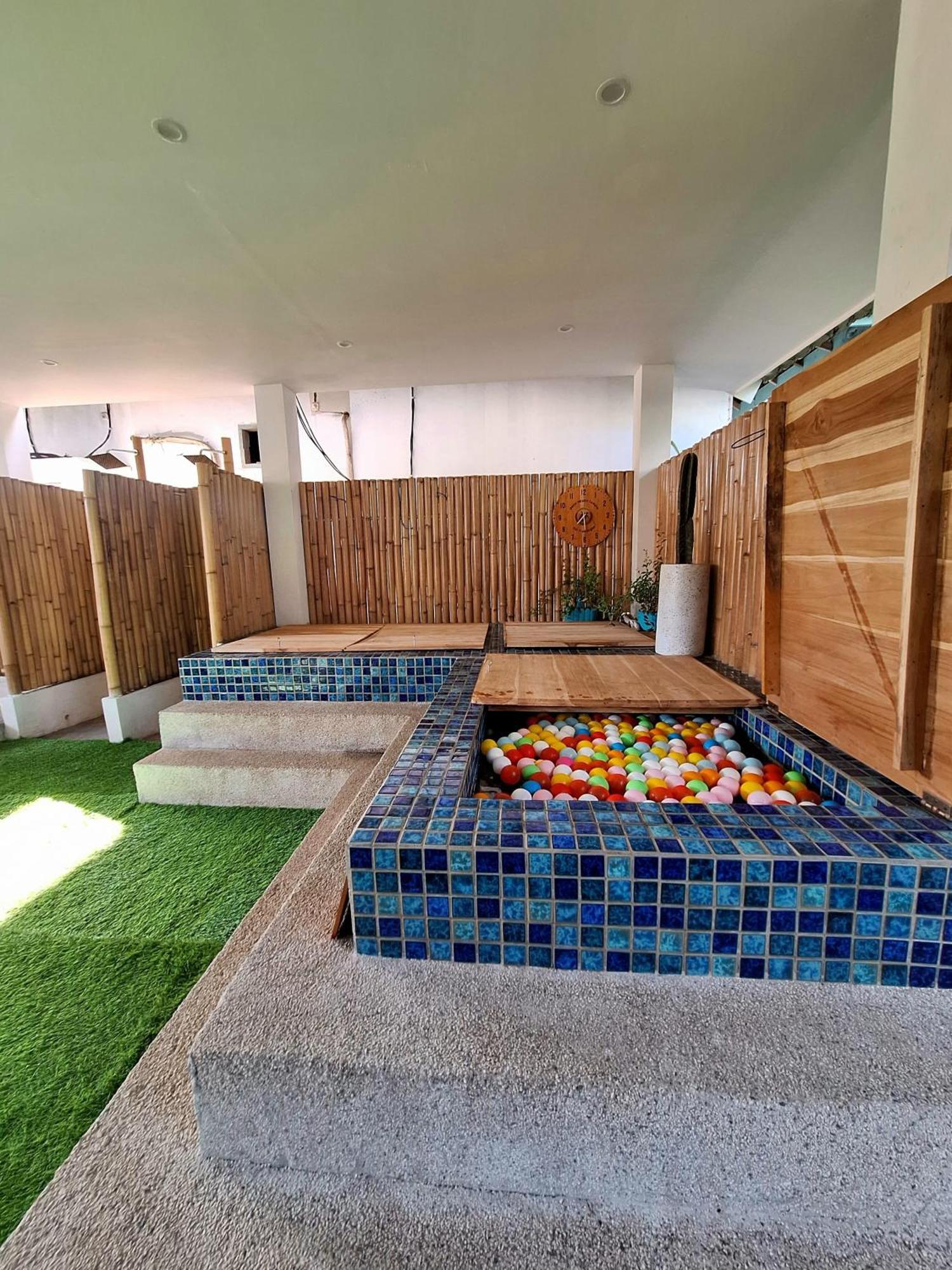 גילי טרוונגן Oasis Villas מראה חיצוני תמונה